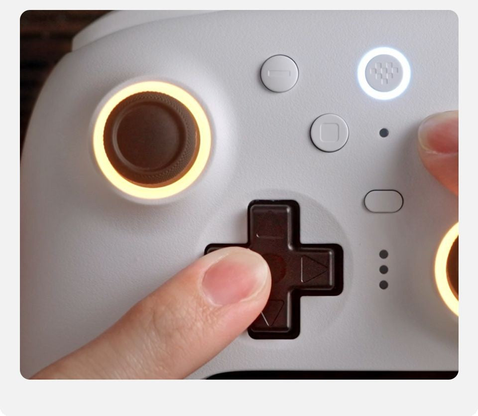 Controle Wireless Hall Effect multiplataforma com Dock de carregamento - 8-BitDo