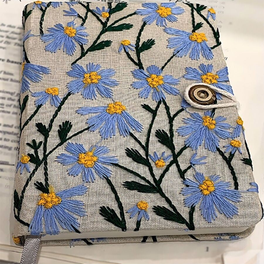 Caderno Bordado