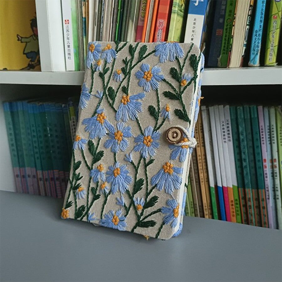 Caderno Bordado
